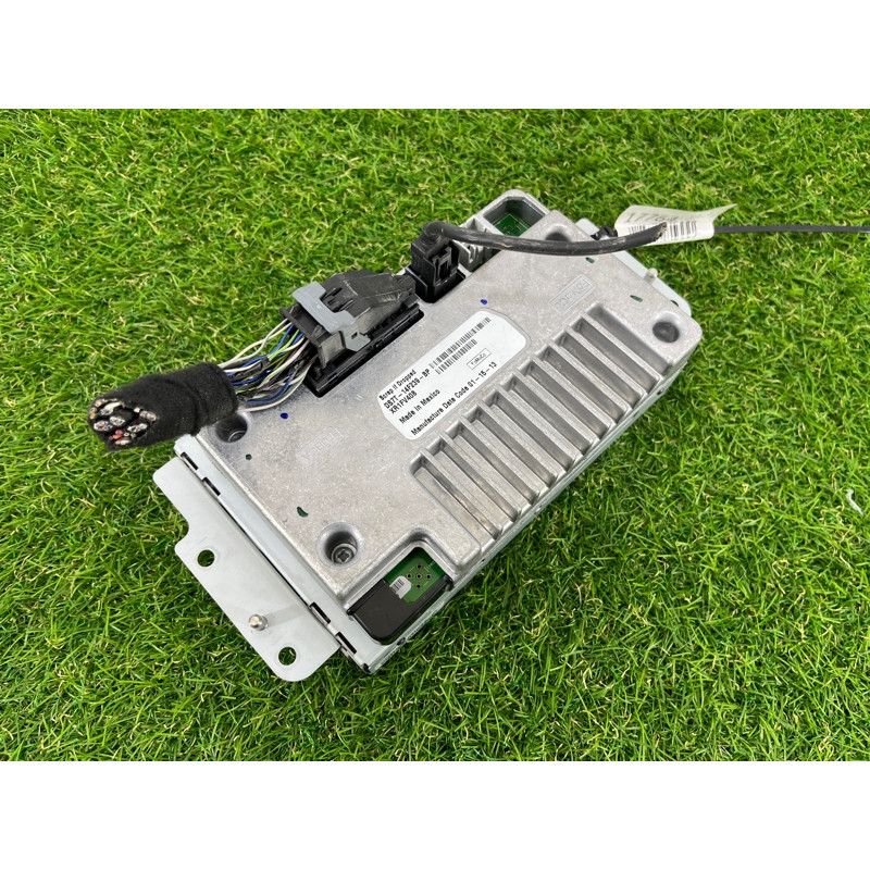 Монитор (электрика) FORD Fusion MK5 2013 2.0 Hybrid DS7Z-10D885-FA