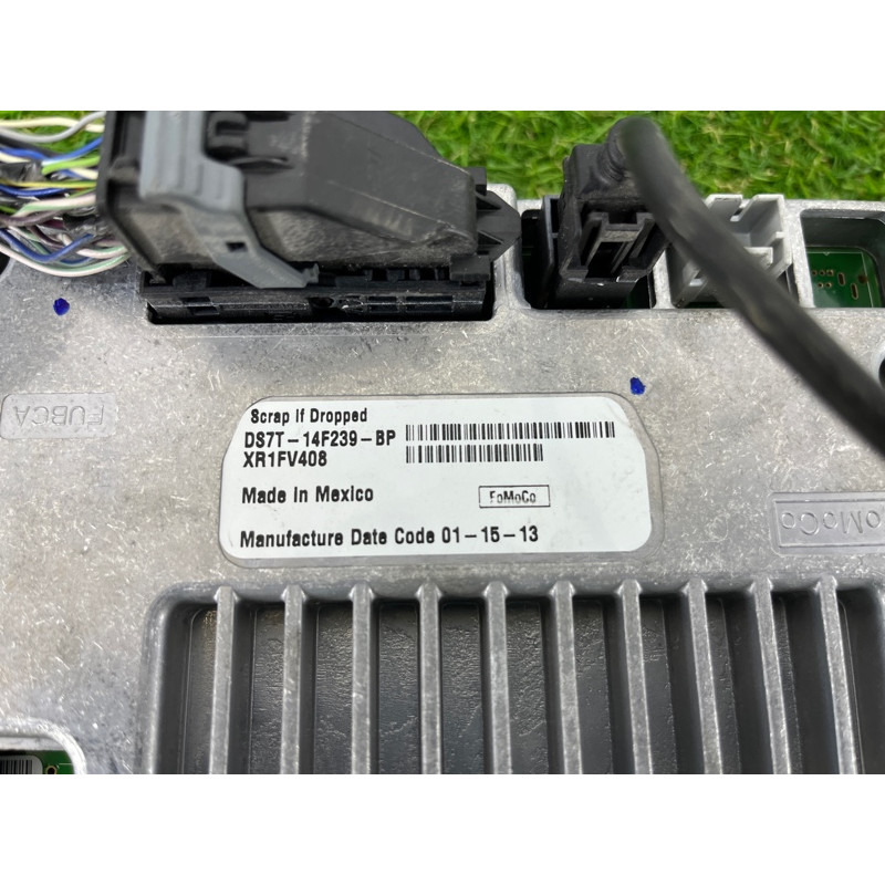 Монитор (электрика) FORD Fusion MK5 2013 2.0 Hybrid DS7Z-10D885-FA