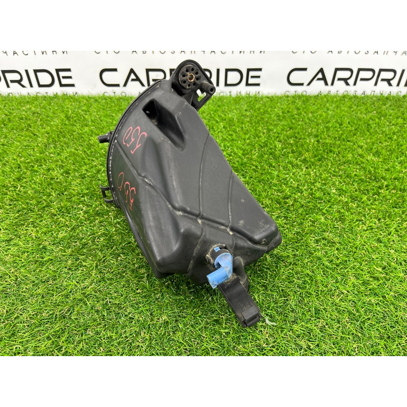 Бачок расширительный (система охлаждения) BMW 5-series F10 2013 N63B44 17137601948