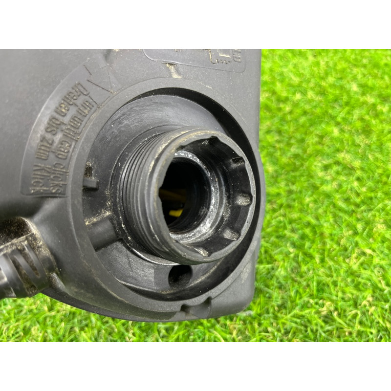 Бачок расширительный (система охлаждения) BMW 5-series F10 2013 N63B44 17137601948