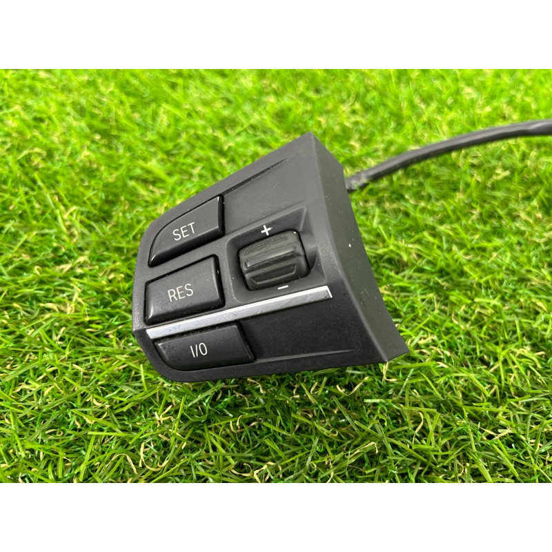 Кнопки руля (электрика / кнопки) BMW 5-series F10 2011 N63B44 61319229479