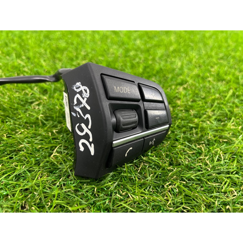 Кнопки руля (электрика / кнопки) BMW 5-series F10 2011 N63B44 61319229479