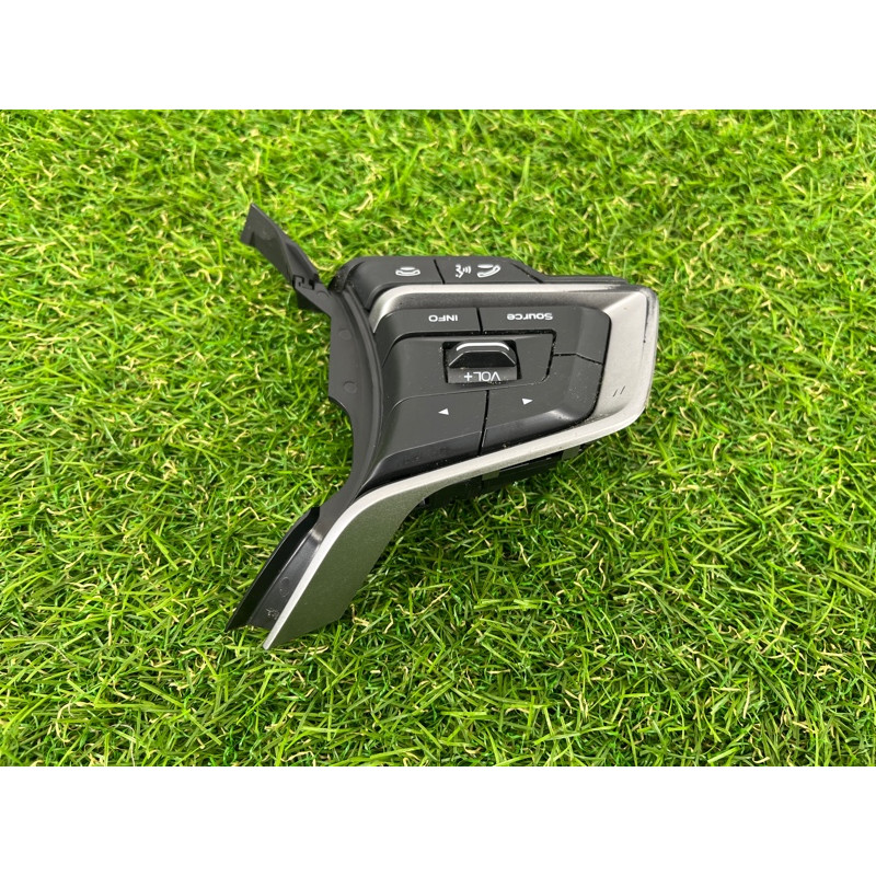 Кнопки руля (электрика / кнопки) Subaru Forester SK 2019 2.5 83154SJ470