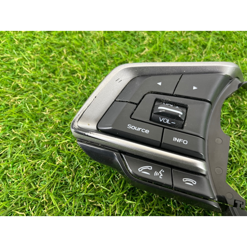 Кнопки руля (электрика / кнопки) Subaru Forester SK 2019 2.5 83154SJ470