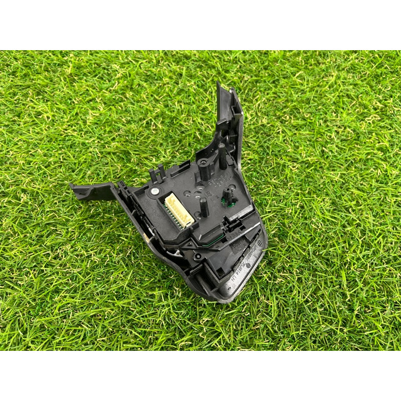 Кнопки руля (электрика / кнопки) Subaru Forester SK 2019 2.5 83154SJ470