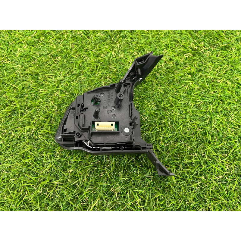 Кнопки руля (электрика / кнопки) Subaru Forester SK 2019 2.5 83154SJ470