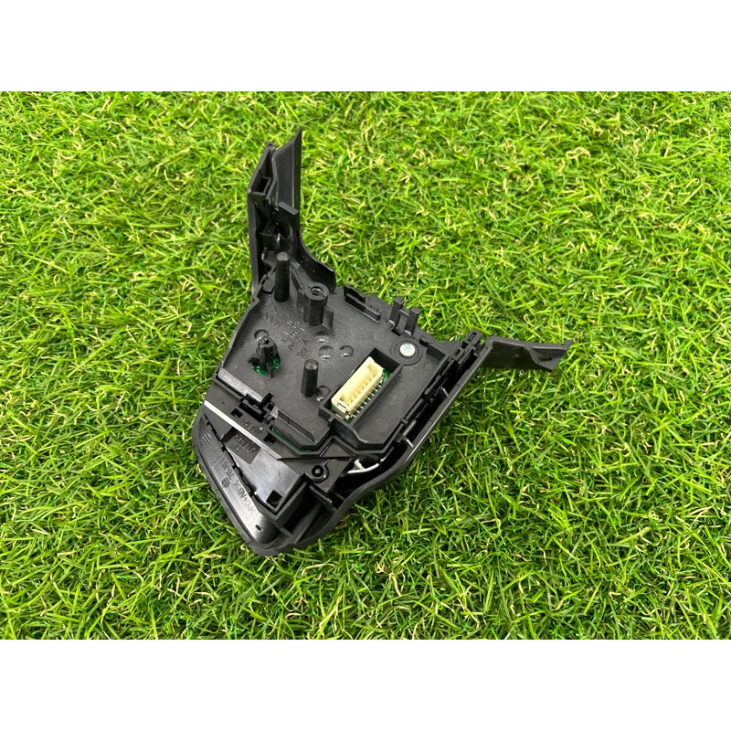 Кнопки руля (электрика / кнопки) Subaru Forester SK 2019 2.5 83154SJ470