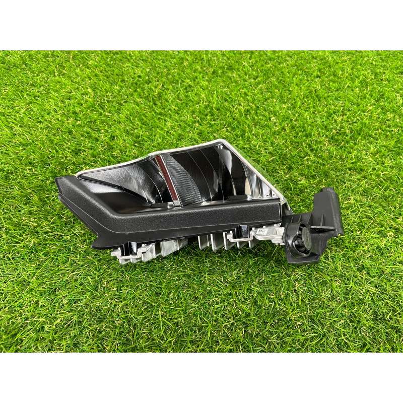 Детали фары (оптика) AUDI Q5 FY 6002tz0193