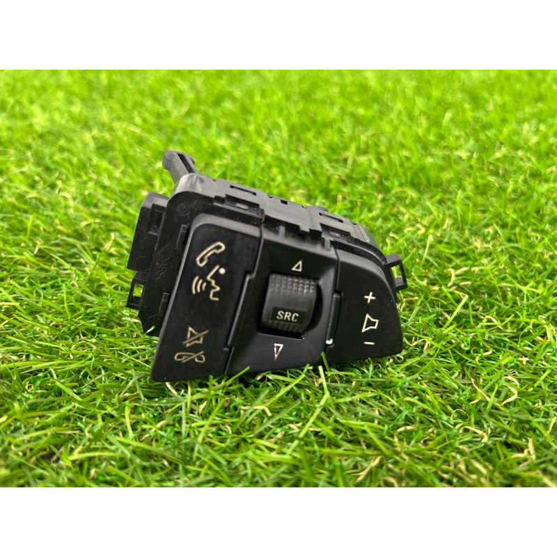 Кнопки руля (электрика / кнопки) Opel Insignia A 2009 2.0 DTH 13268686