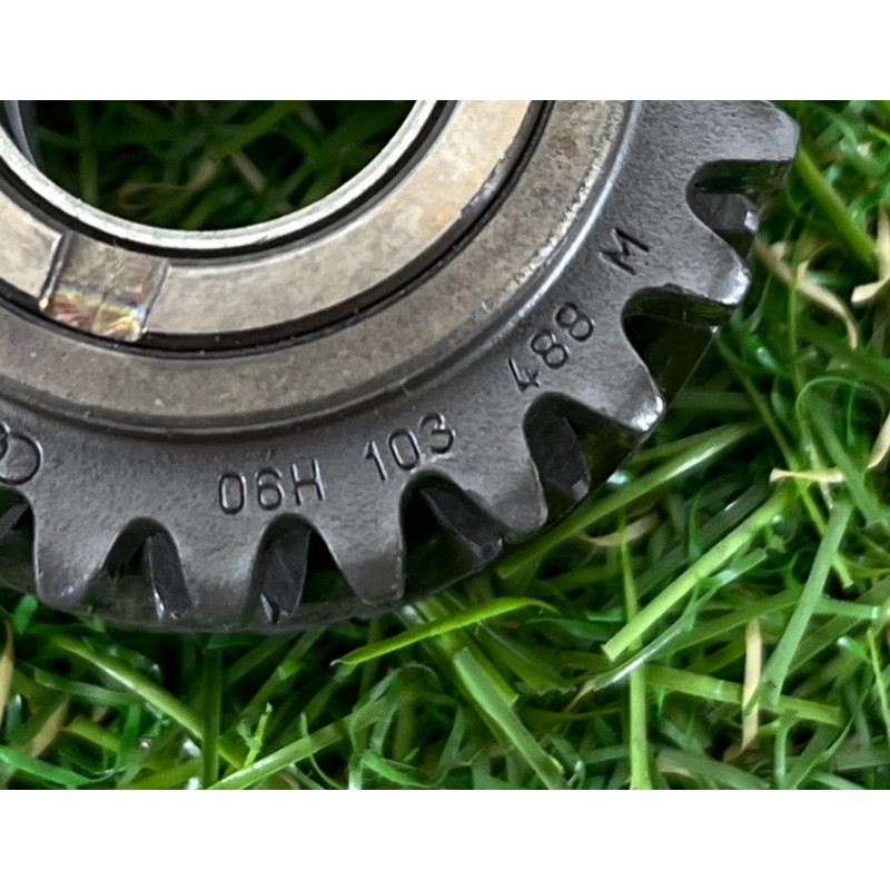 Звезда цепи ГРМ (двигатель и элементы) Volkswagen Tiguan 5N 2.0 06H103488M