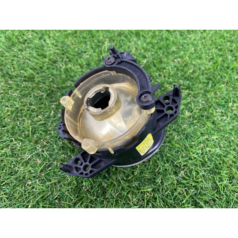 Фара противотуманная (оптика) Mercedes-Benz ML-class W251 a2518200756