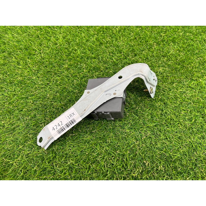 Блок управления светом (электрика / блок управления) Lexus RX XU30 2007 3.0 1MZ-FE 8996048090