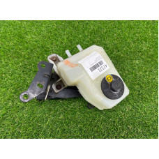 Бачок тормозной жидкости