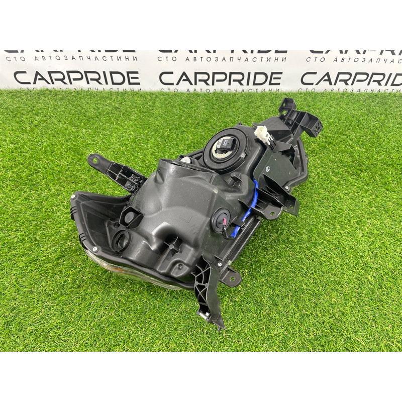 Фара (оптика) Toyota 4Runner N280