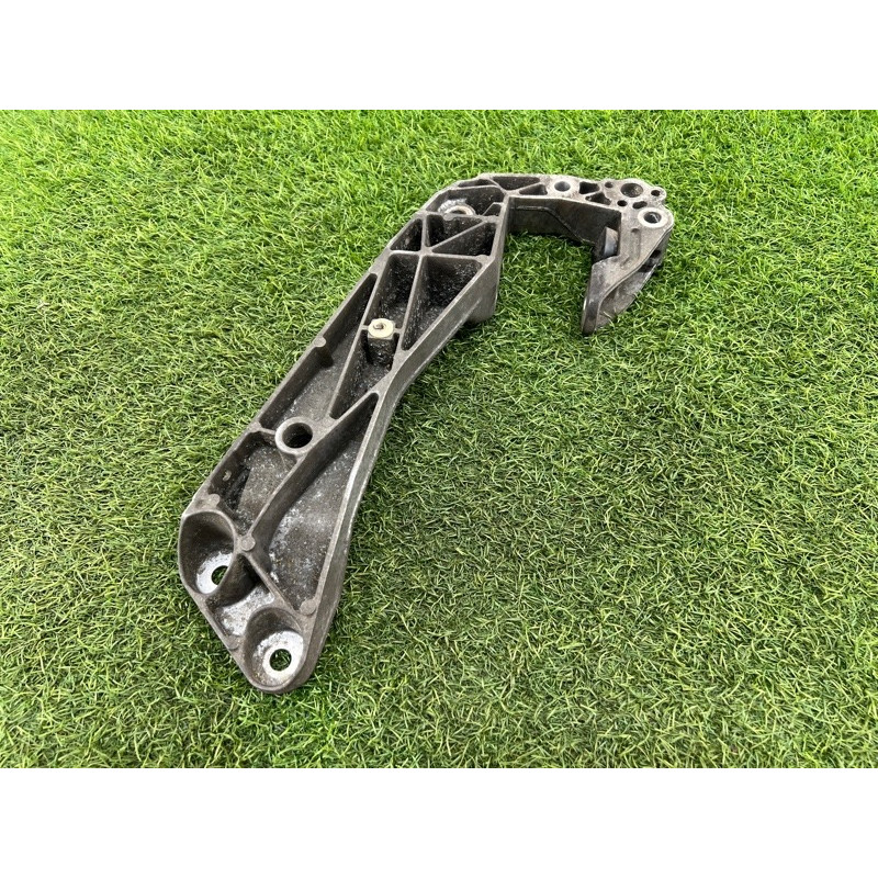 Кронштейн КПП (трансмиссия) BMW 5-series F10 2011 3.0 N55B30 22326777615