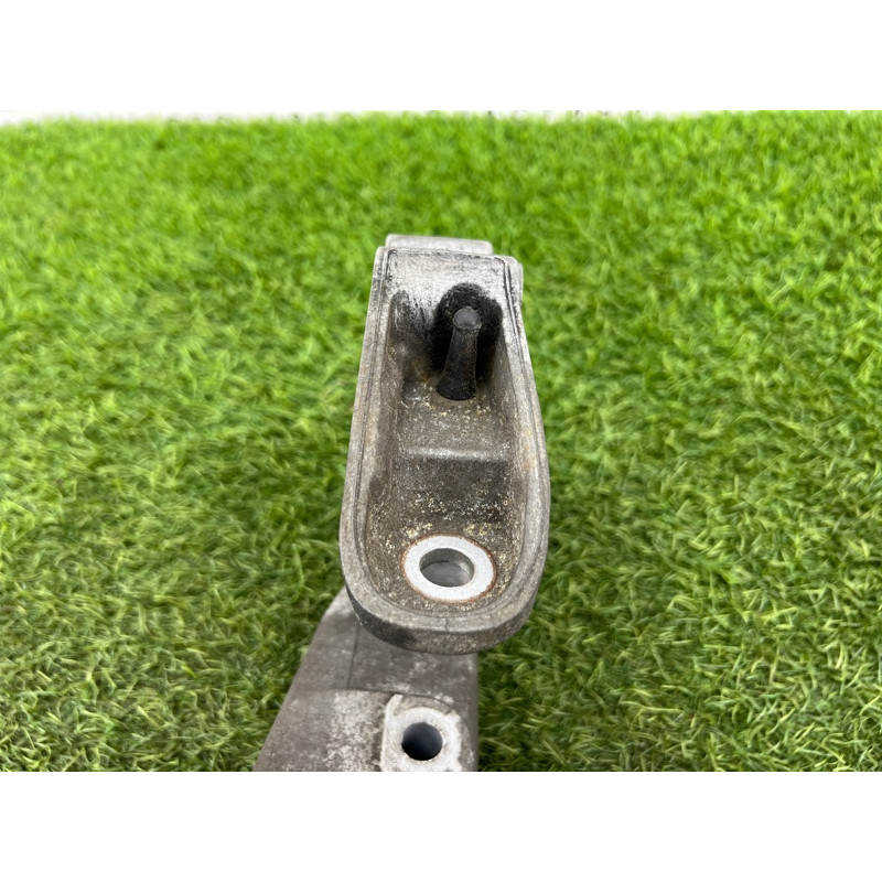 Кронштейн КПП (трансмиссия) BMW 5-series F10 2011 3.0 N55B30 22326777615