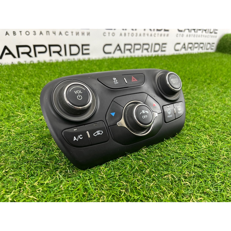 Блок управления климат-контролем (электрика / блок управления) Dodge Dart PF 2014 2.4 5091141AE