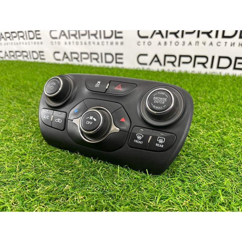 Блок управления климат-контролем (электрика / блок управления) Dodge Dart PF 2014 2.4 5091141AE