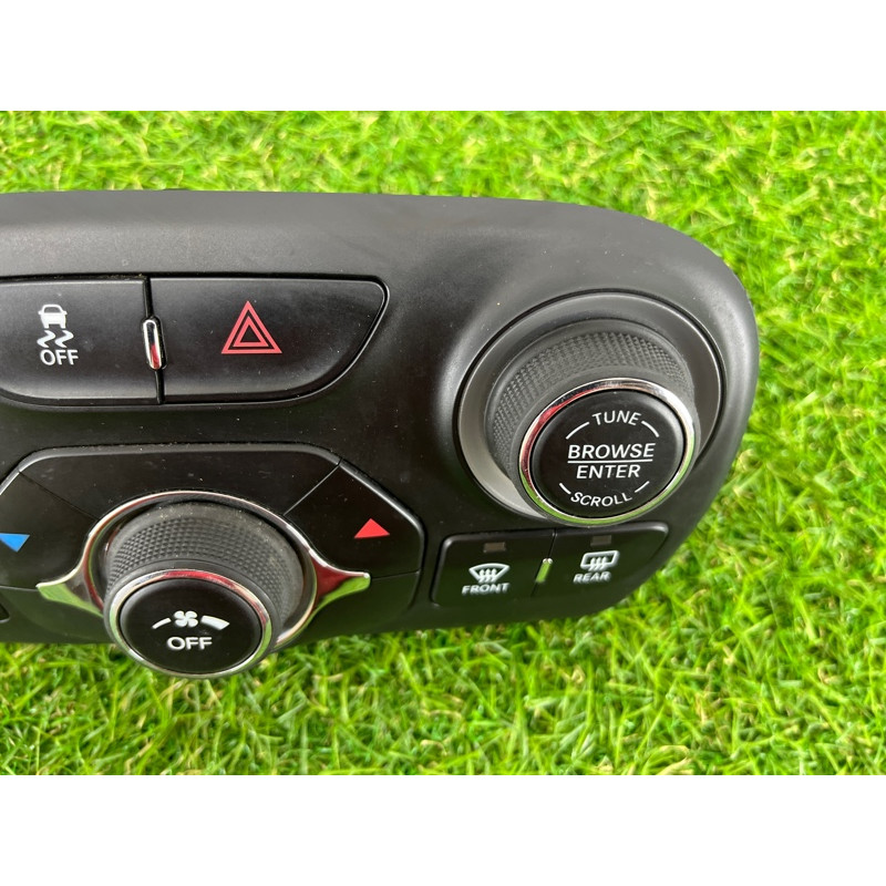 Блок управления климат-контролем (электрика / блок управления) Dodge Dart PF 2014 2.4 5091141AE