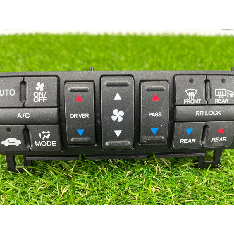 Панель управления климат-контролем (электрика / блок управления) Honda Pilot 2 79600szaa410m1