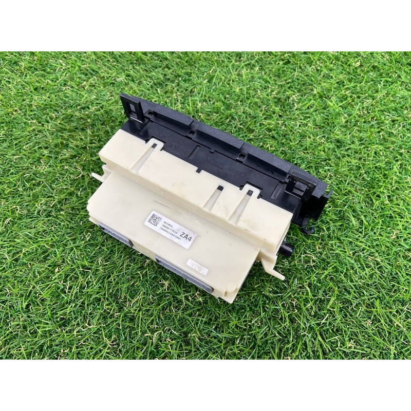 Панель управления климат-контролем (электрика / блок управления) Honda Pilot 2 79600szaa410m1