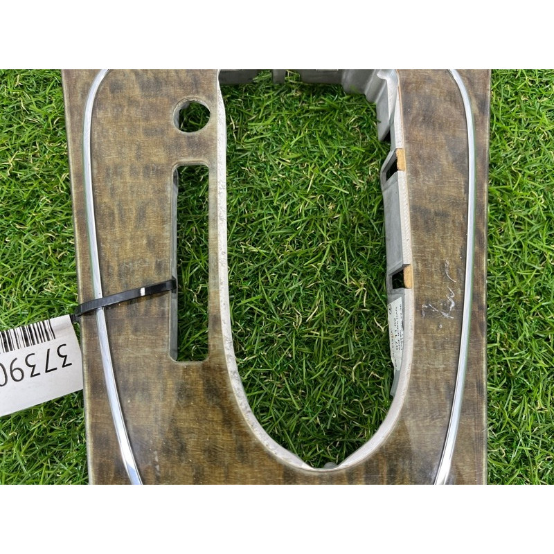 Рамка АКПП (салон) Mercedes-Benz E-class W211 2006 3.2 M112.946 a2116802236