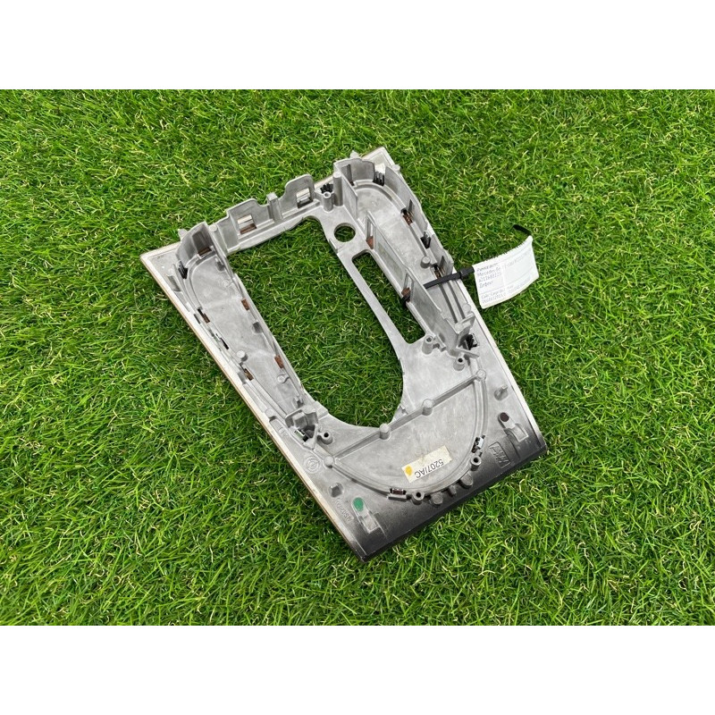 Рамка АКПП (салон) Mercedes-Benz E-class W211 2006 3.2 M112.946 a2116802236