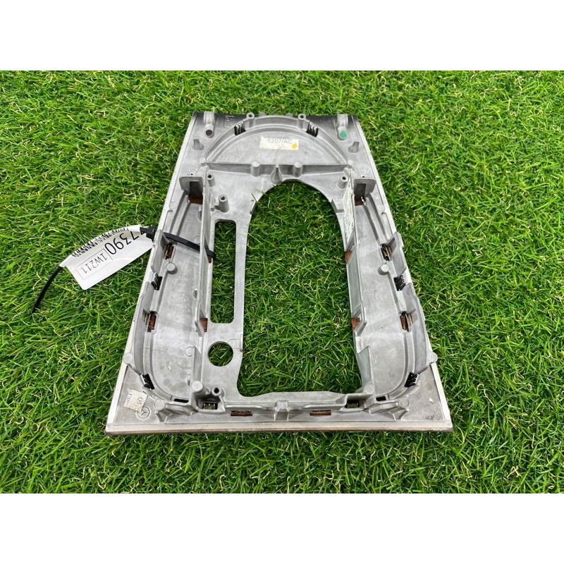 Рамка АКПП (салон) Mercedes-Benz E-class W211 2006 3.2 M112.946 a2116802236