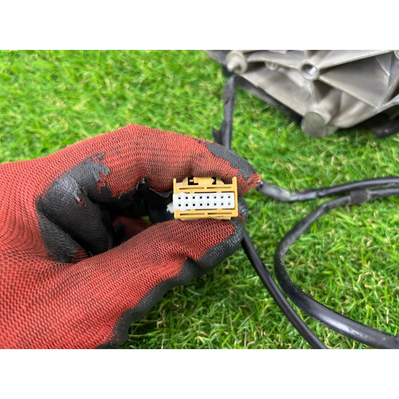 Зеркало (стекла и зеркала) AUDI A4 B6 2003 1.8 BFB