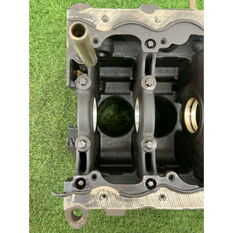 Блок цилиндров (двигатель и элементы) chevrolet Volt 1 1.4 55581779