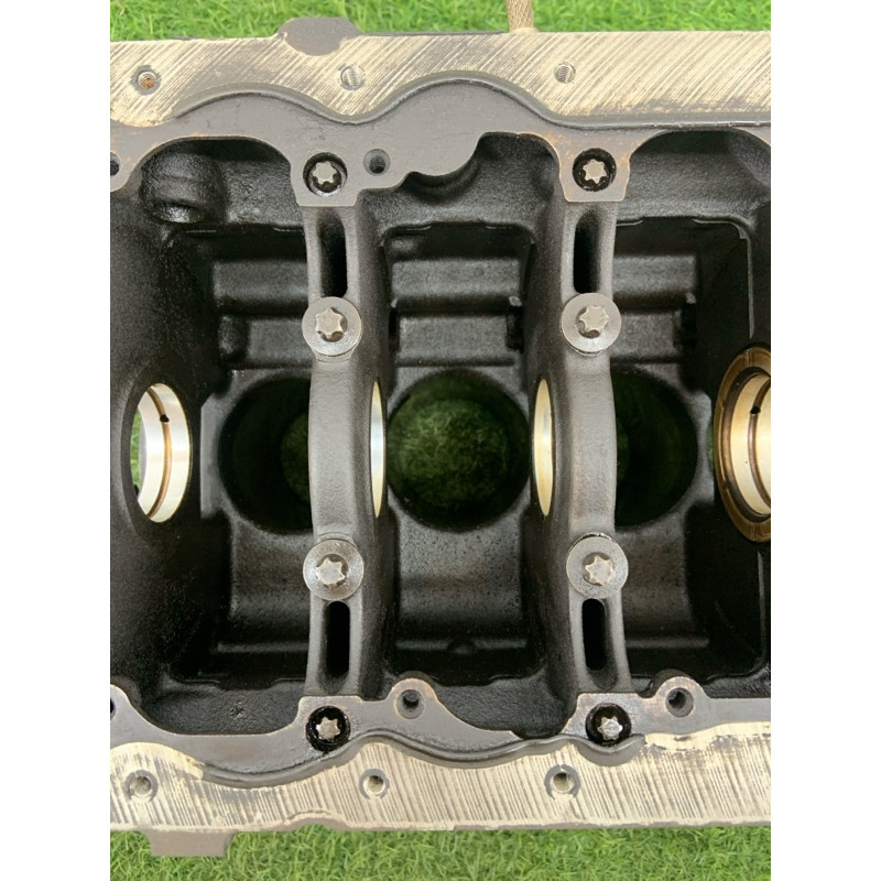 Блок цилиндров (двигатель и элементы) chevrolet Volt 1 1.4 55581779