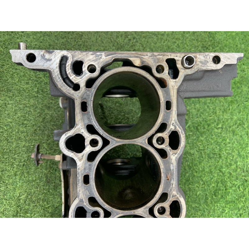 Блок цилиндров (двигатель и элементы) chevrolet Volt 1 1.4 55581779