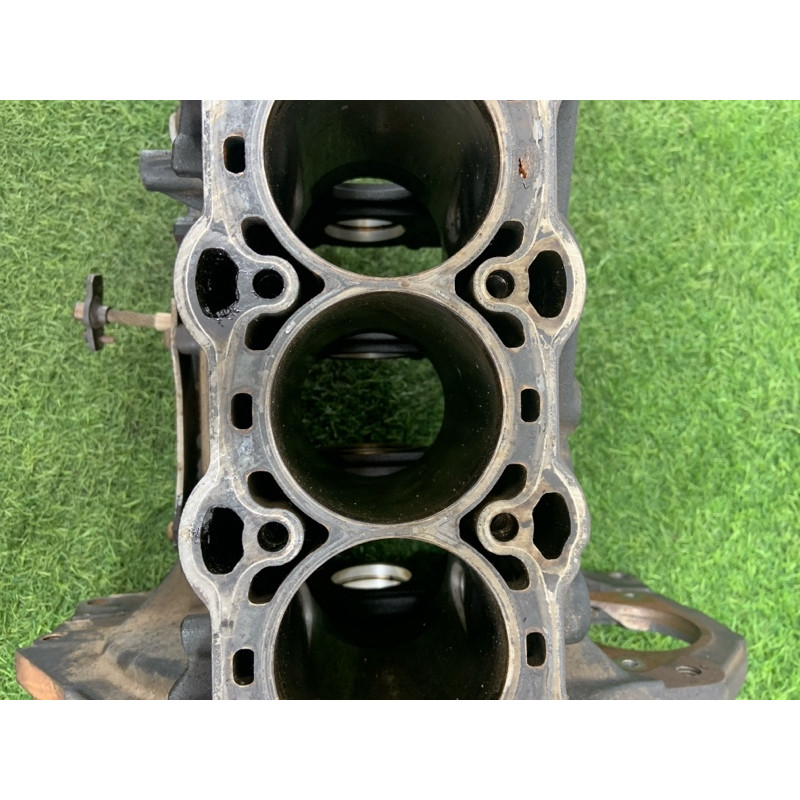 Блок цилиндров (двигатель и элементы) chevrolet Volt 1 1.4 55581779