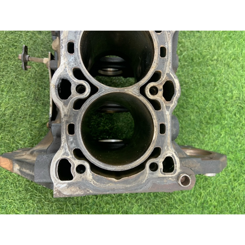 Блок цилиндров (двигатель и элементы) chevrolet Volt 1 1.4 55581779