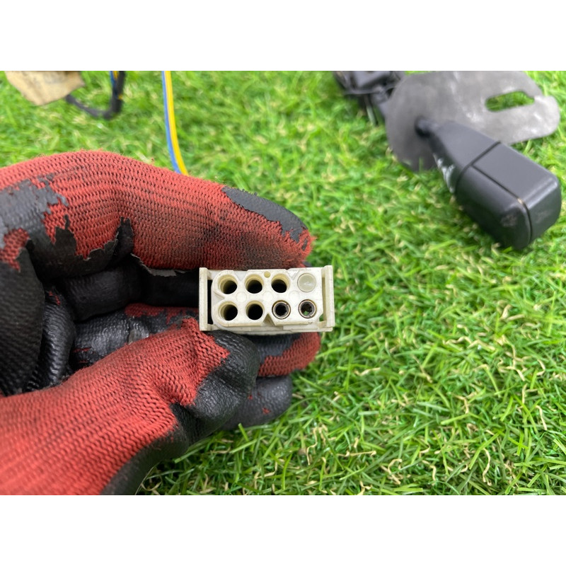 Переключатель круиз-контроля (электрика) BMW 7-series E32 1990 M70b50 61311390995