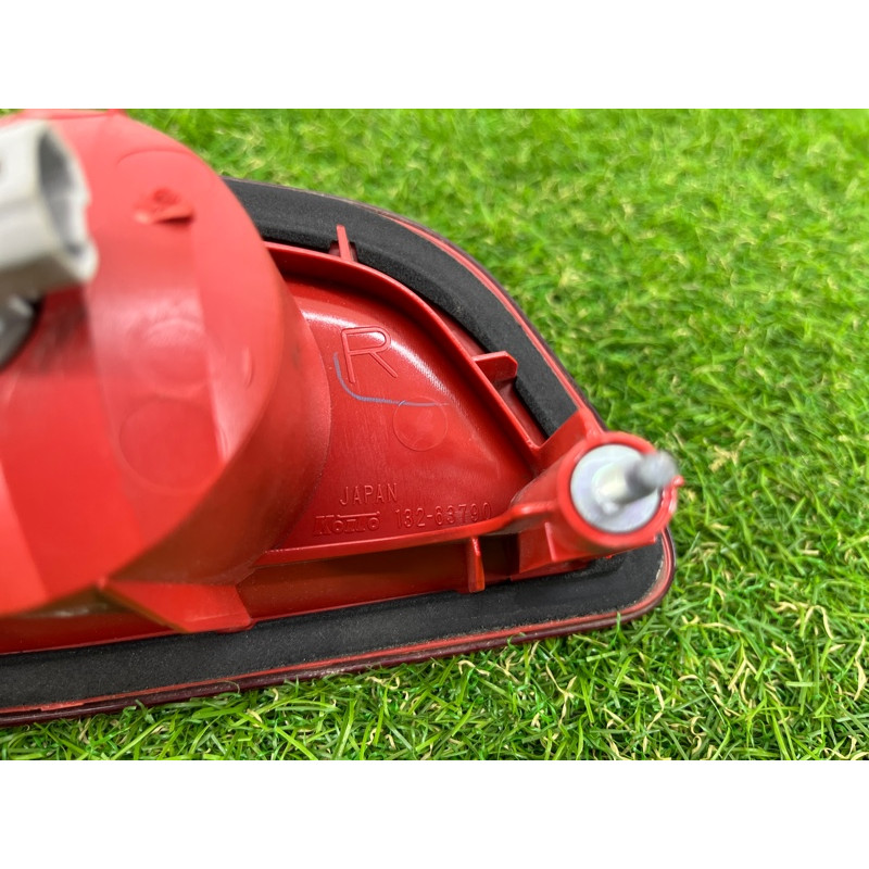 Задний фонарь (оптика) Infiniti G35 V35 26540AC500