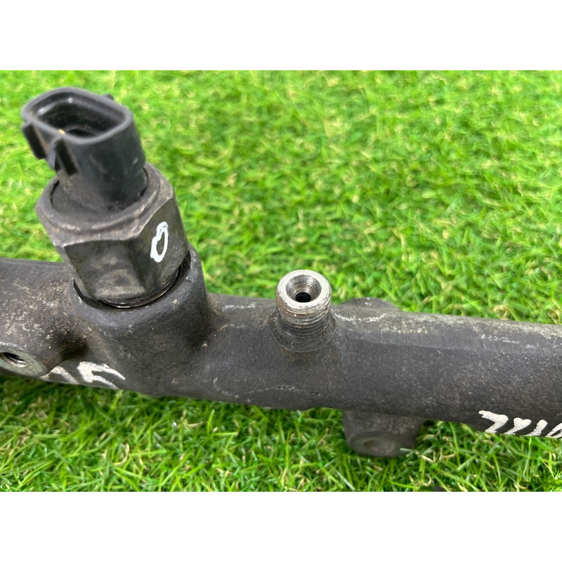 Топливная рампа (топливная система) Mazda 6 GG 2004 2.0 RF5 RF5C13GC0