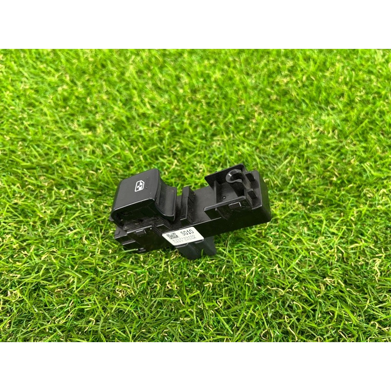 Кнопка стеклоподъемника (электрика / кнопки) Subaru Forester SJ 2016 2.5 83071sg100