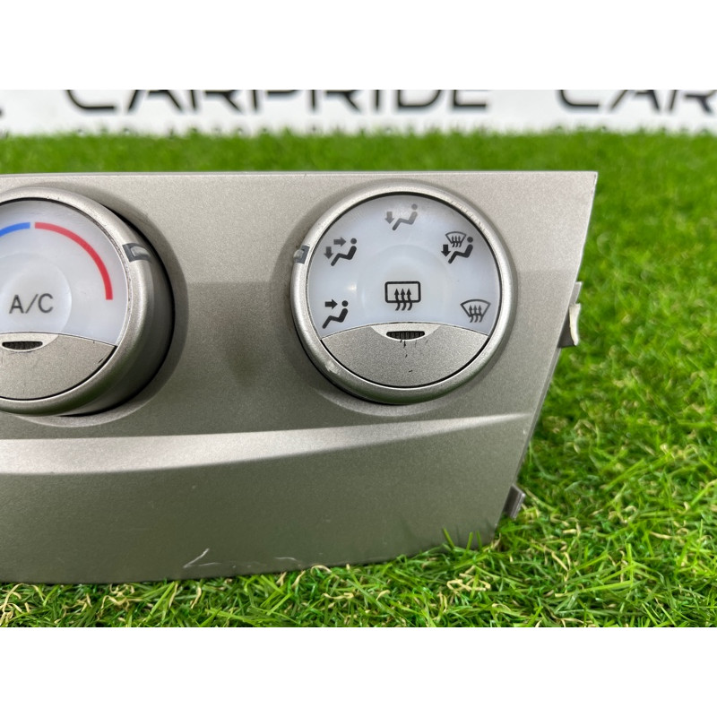 Блок управления климат-контролем (электрика / блок управления) Toyota Camry 40 5590006280