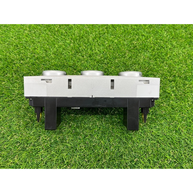 Блок управления климат-контролем (электрика / блок управления) Toyota Camry 40 5590006280