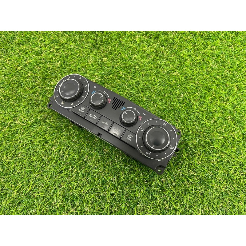 Панель управления климат-контролем (электрика / блок управления) Mercedes-Benz C-class W203 2007 3.0 A2038304285