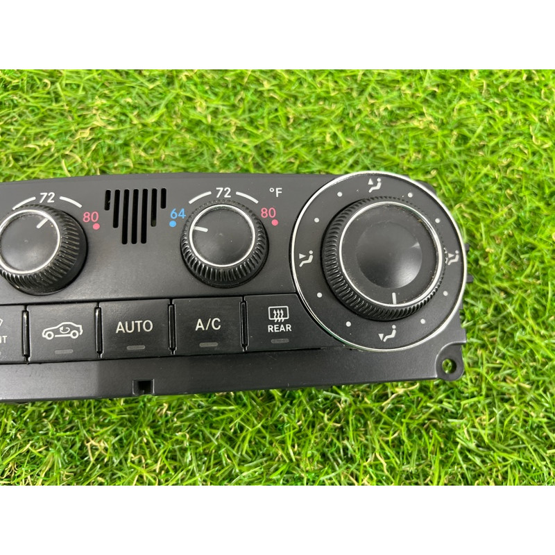 Панель управления климат-контролем (электрика / блок управления) Mercedes-Benz C-class W203 2007 3.0 A2038304285