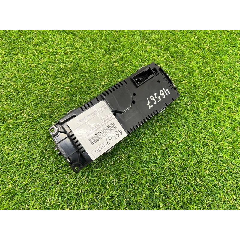 Панель управления климат-контролем (электрика / блок управления) Mercedes-Benz C-class W203 2007 3.0 A2038304285