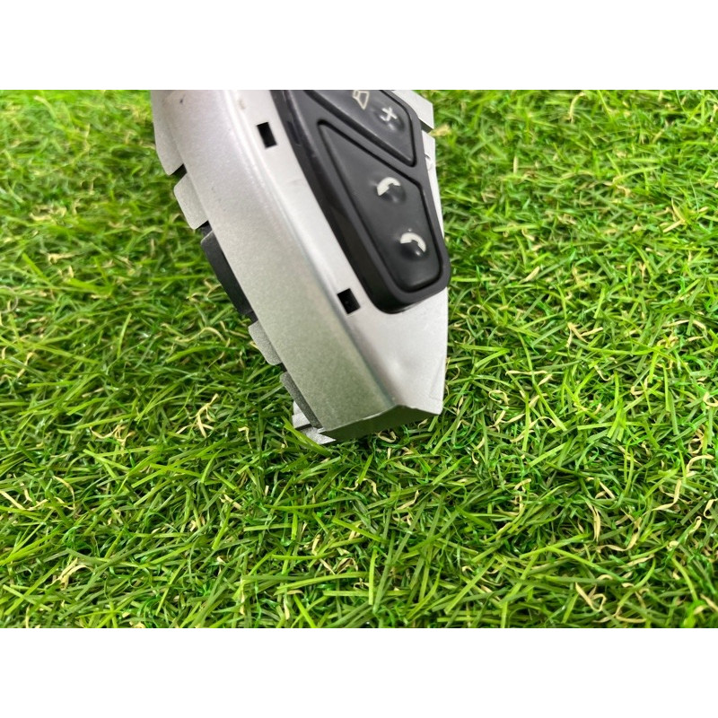 Кнопки руля (электрика / кнопки) Nissan Juke F15 2013 1.6 255501EL1A