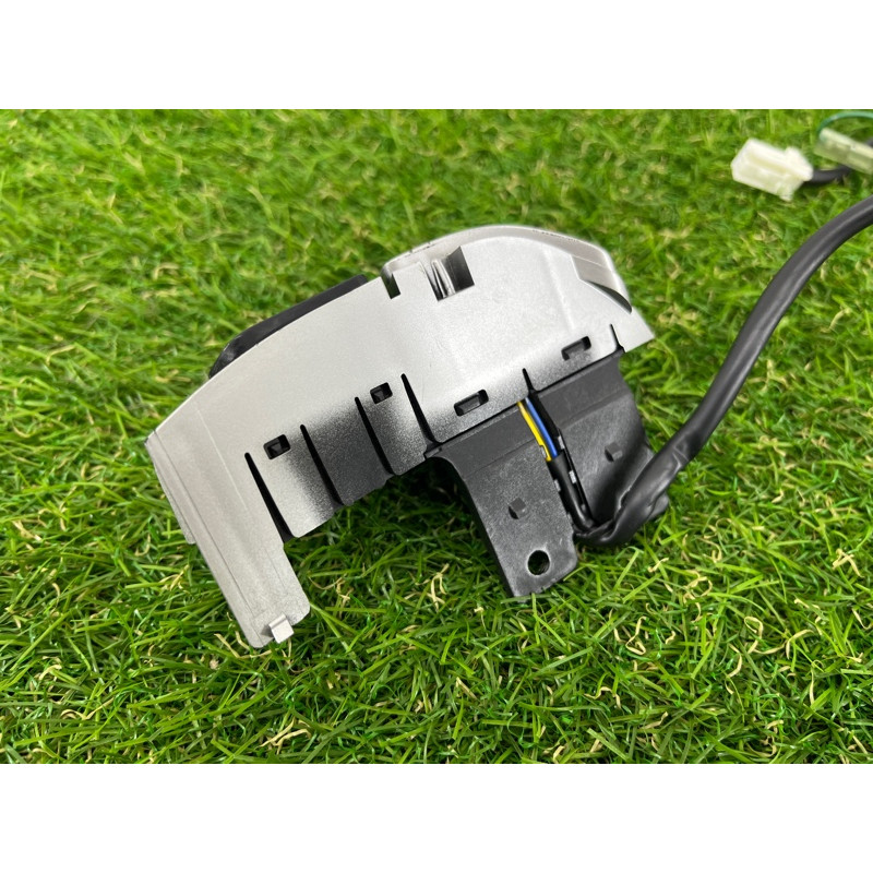 Кнопки руля (электрика / кнопки) Nissan Juke F15 2013 1.6 255501EL1A