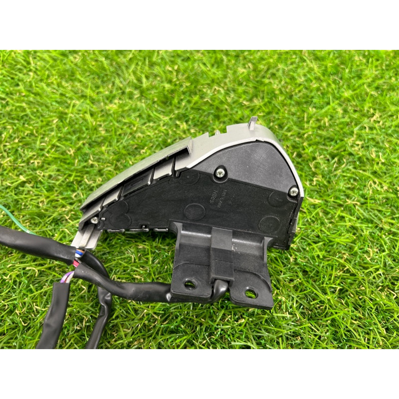 Кнопки руля (электрика / кнопки) Nissan Juke F15 2013 1.6 255501EL1A