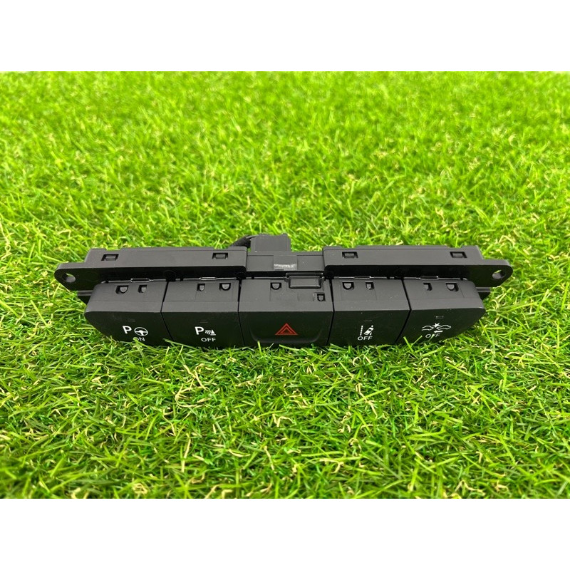 Блок кнопок (электрика / кнопки) Jeep Cherokee KL 2014 2.4 68143781AA