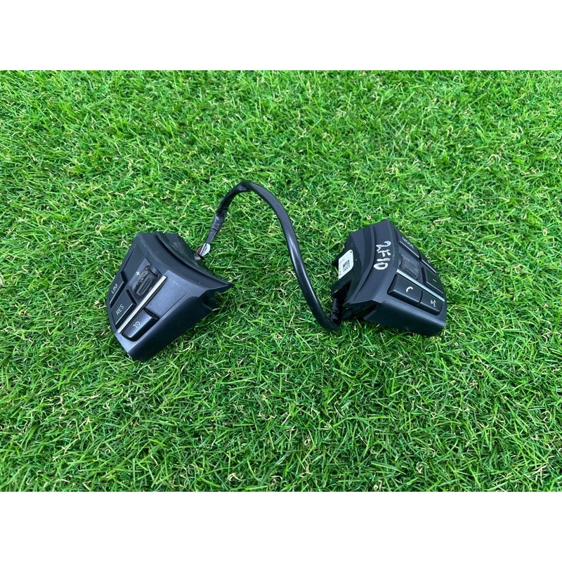 Кнопки руля (электрика / кнопки) BMW 5-series F10 2013 N47D20 61319229484