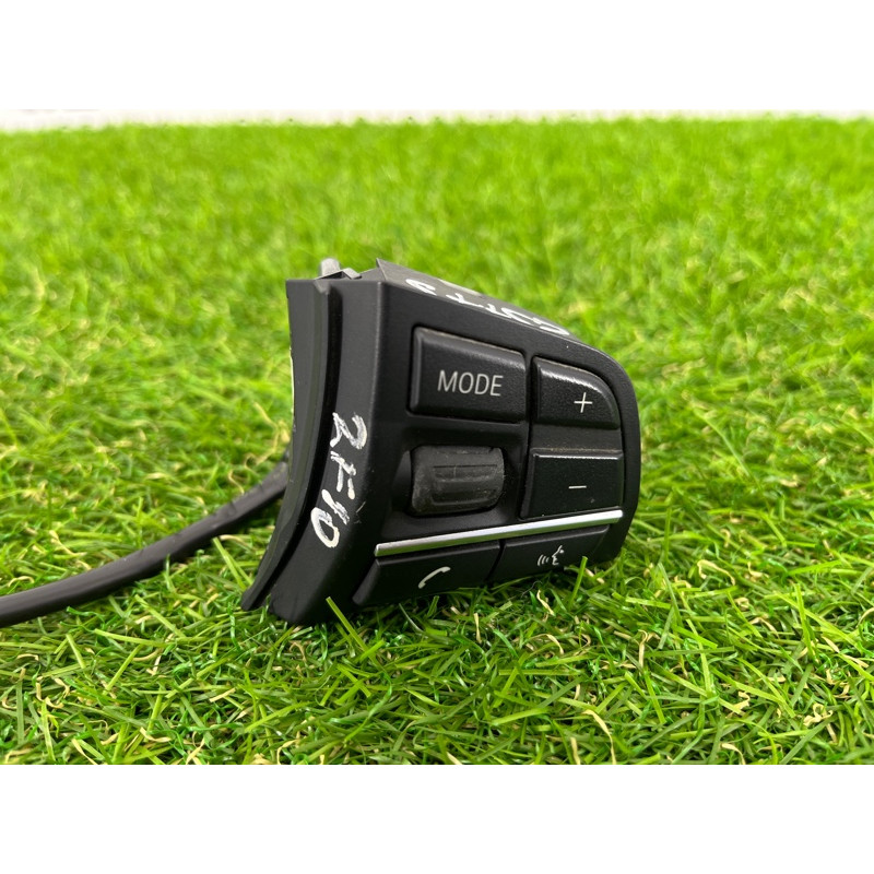 Кнопки руля (электрика / кнопки) BMW 5-series F10 2013 N47D20 61319229484