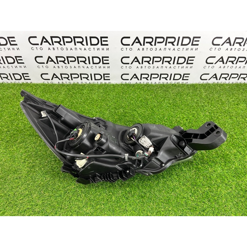 Фара (оптика) Subaru Outback BS 84001AL03A